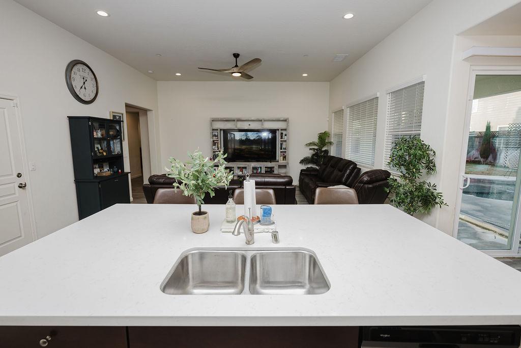 3923 Finchwood Avenue