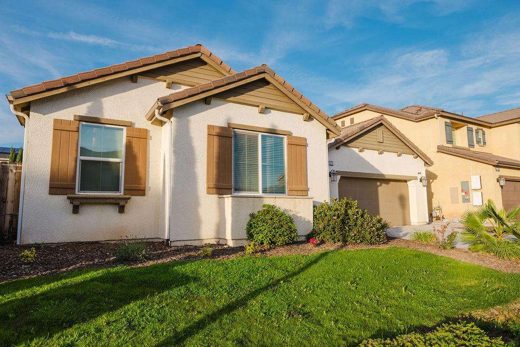 3923 Finchwood Avenue