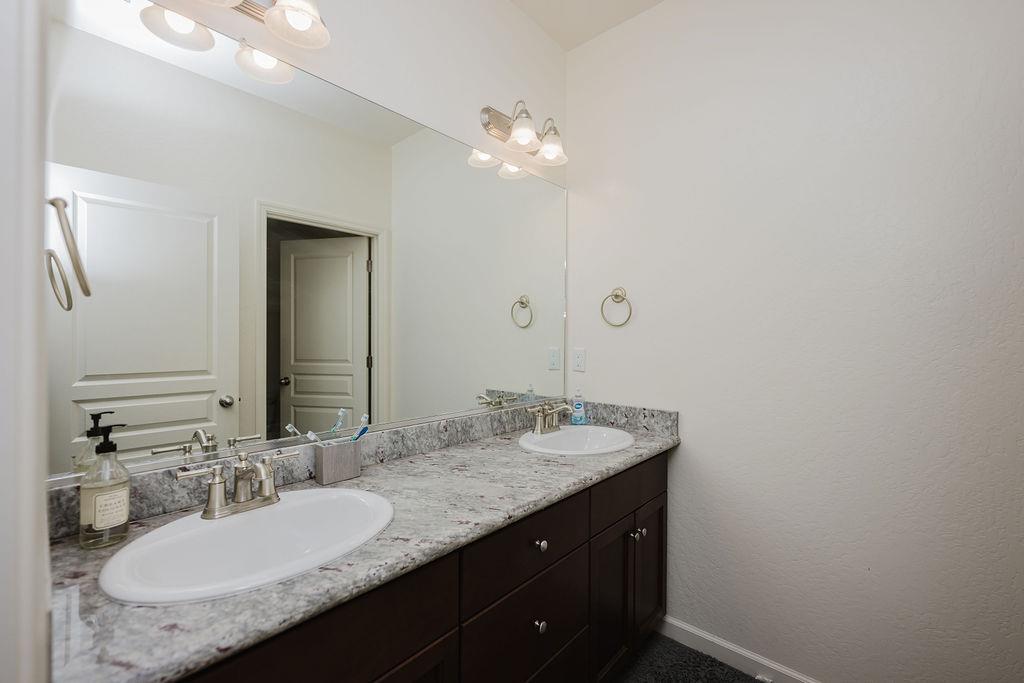 3923 Finchwood Avenue