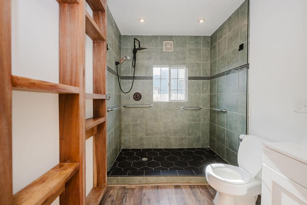 1421 E Terrace Avenue