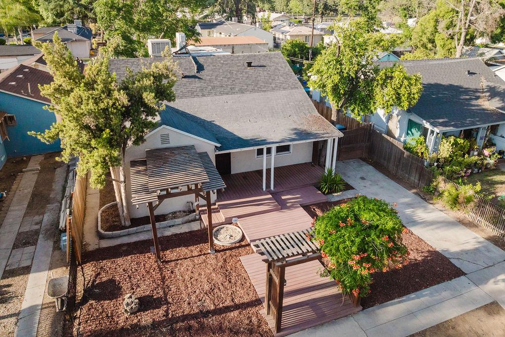 1421 E Terrace Avenue