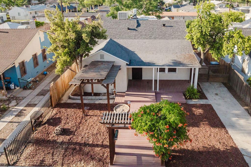 1421 E Terrace Avenue