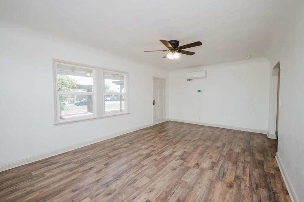 1421 E Terrace Avenue