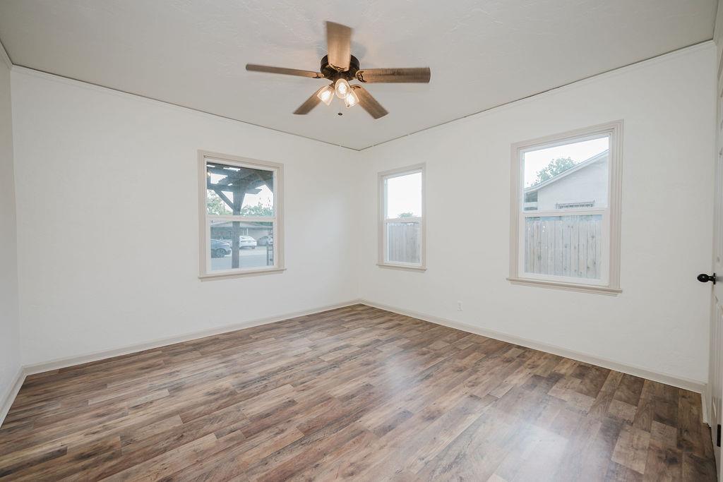 1421 E Terrace Avenue