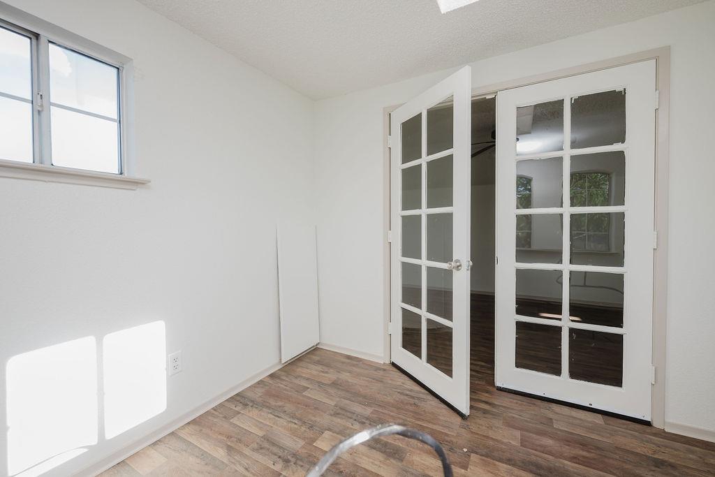 1421 E Terrace Avenue