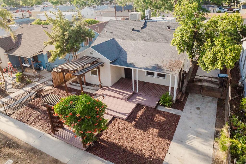 1421 E Terrace Avenue