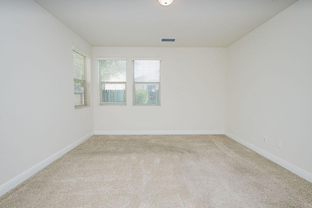 1407 E Via Azzurra Way