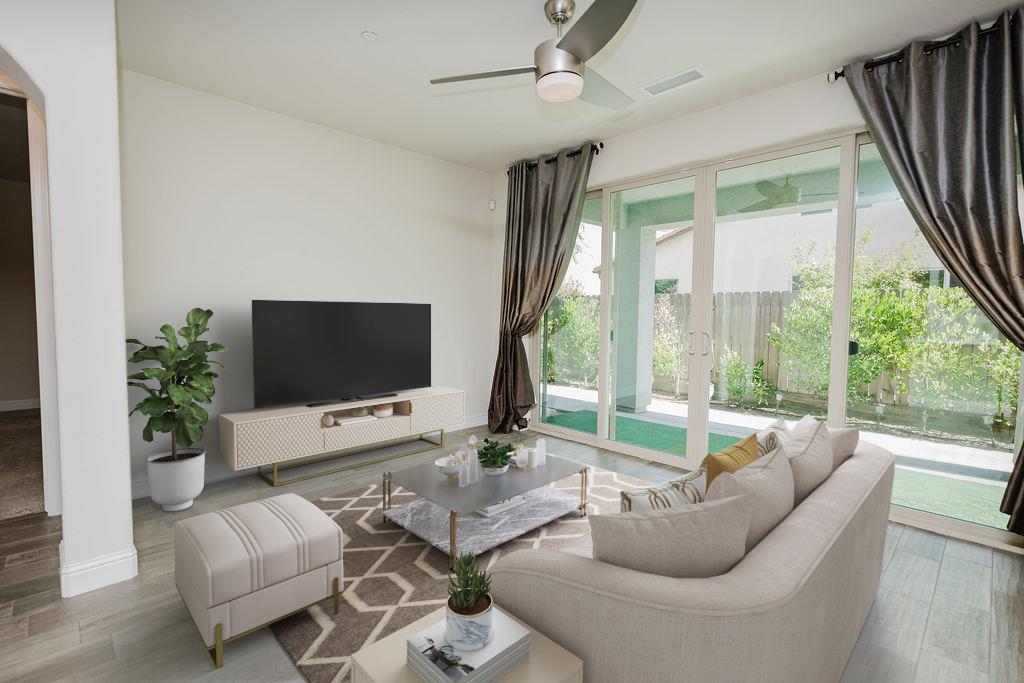 1407 E Via Azzurra Way