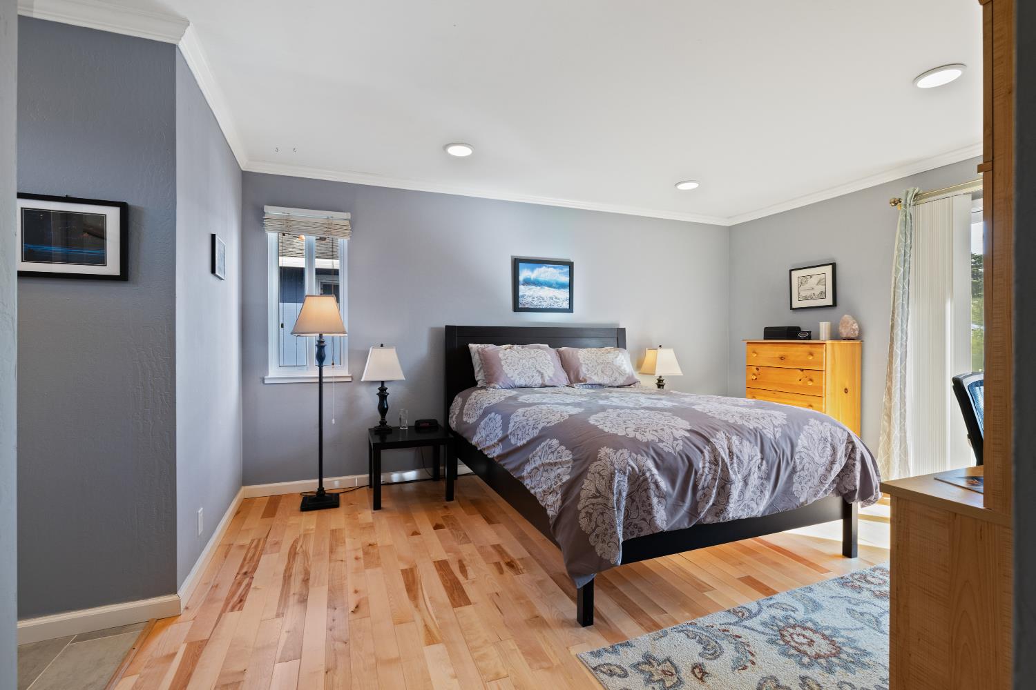 256 6th Street