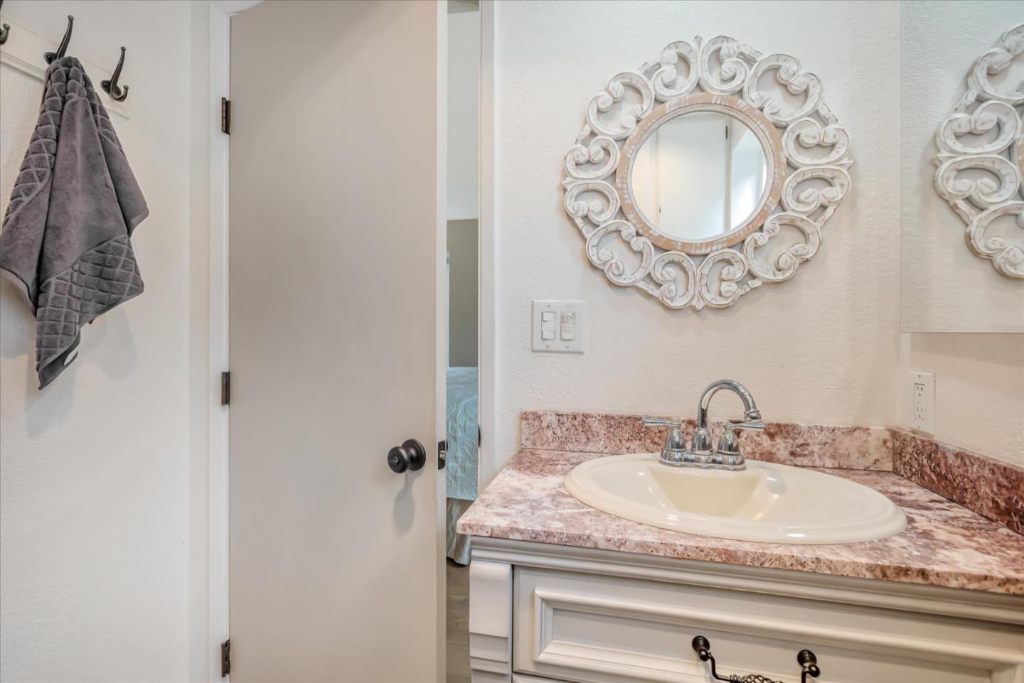 206 Washington Boulevard