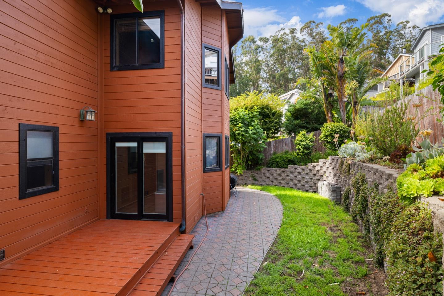 450 Sevilla Avenue