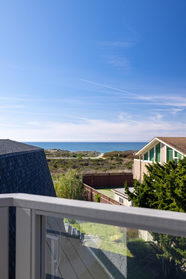 211 Washington Boulevard