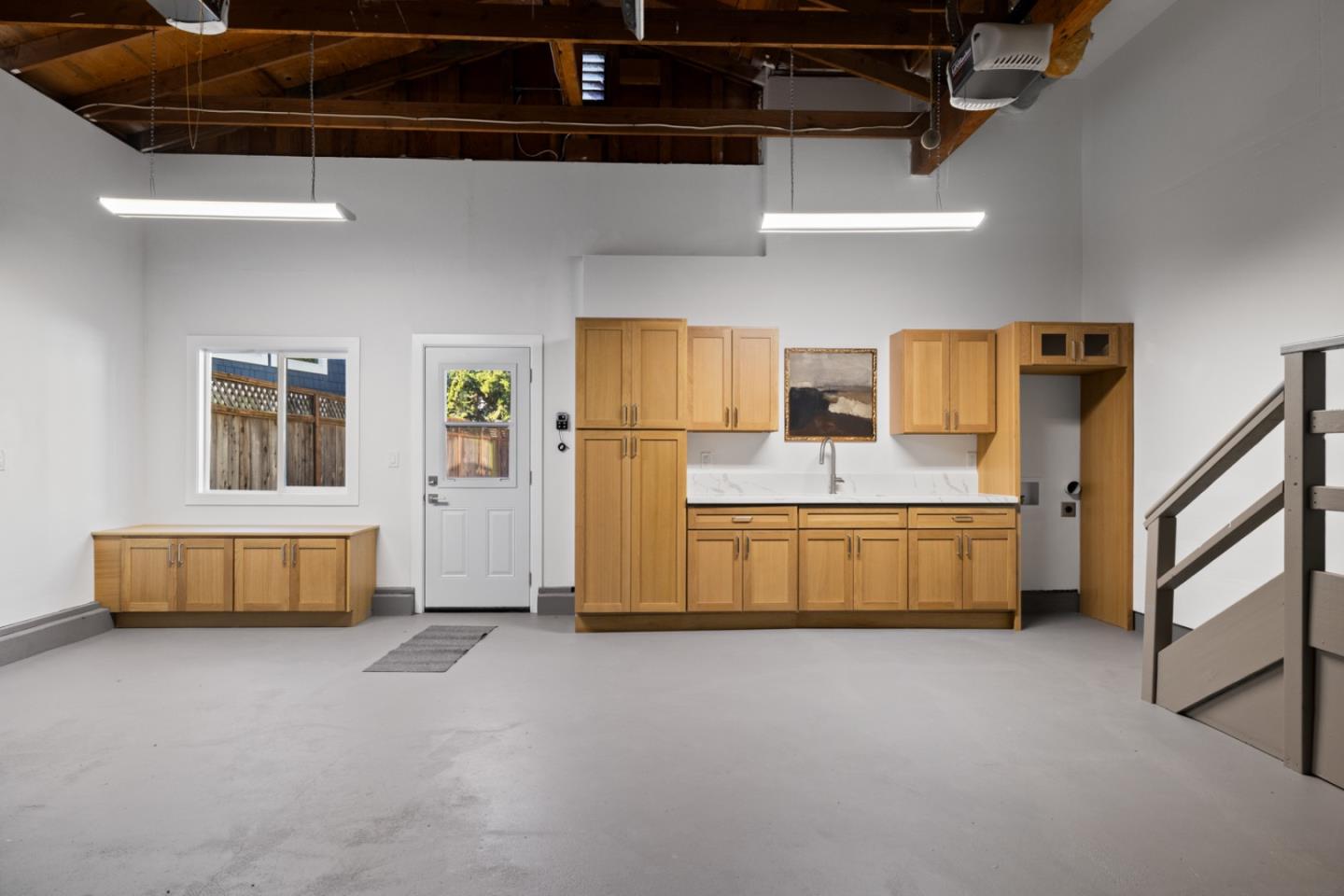 211 Washington Boulevard