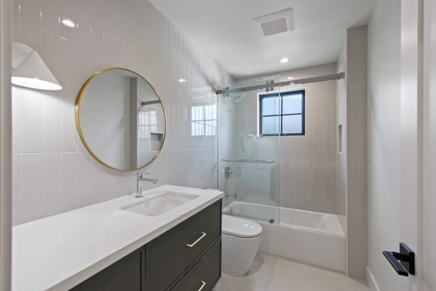 525 Creekside Court LOT 2