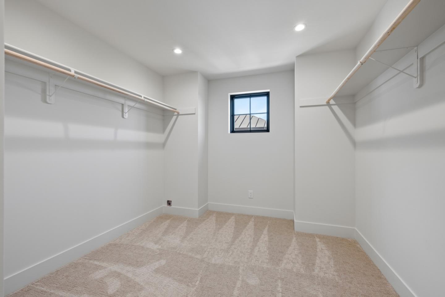 525 Creekside Court LOT 2