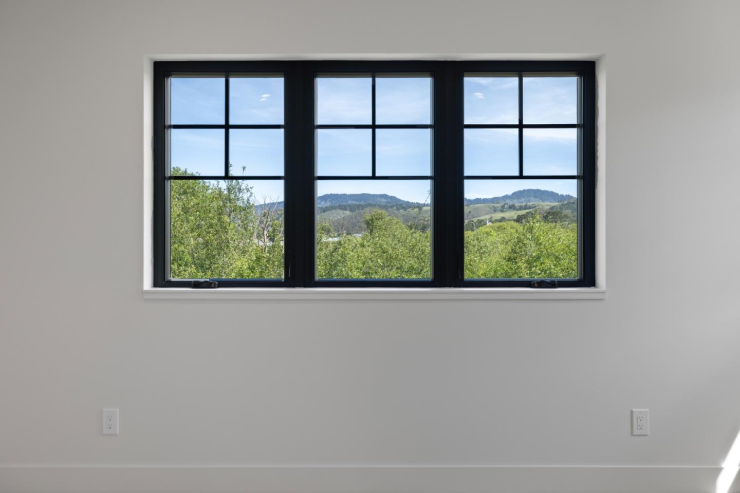 525 Creekside Court LOT 2