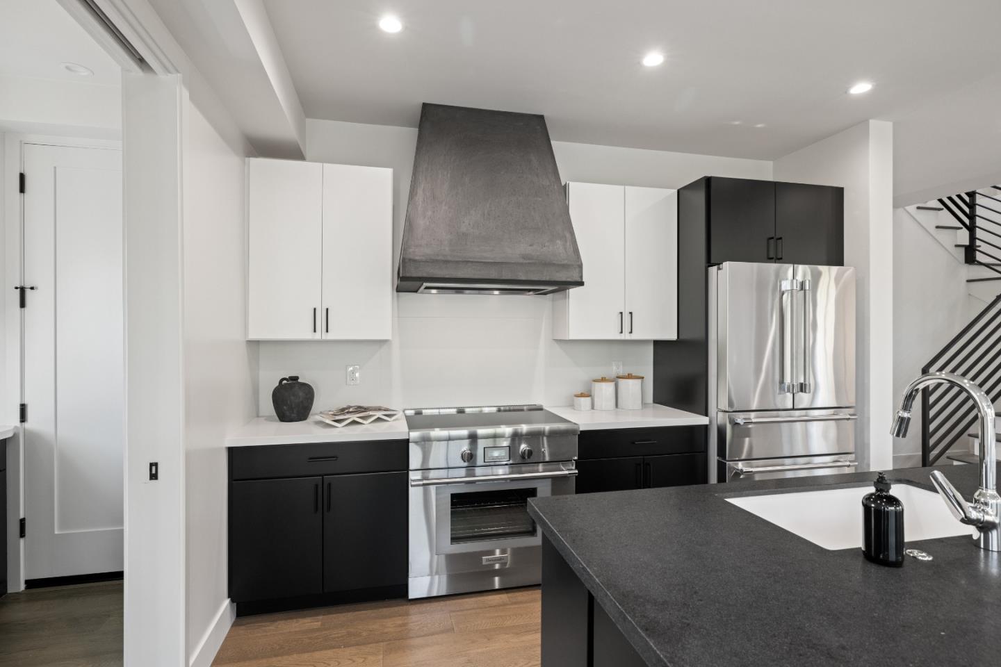 535 Creekside Court LOT 3