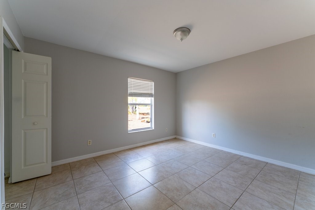 1240 NW 22nd PL