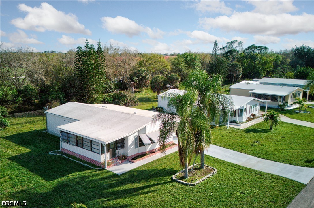 26260 Squire LN
