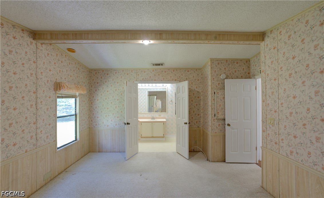 26260 Squire LN