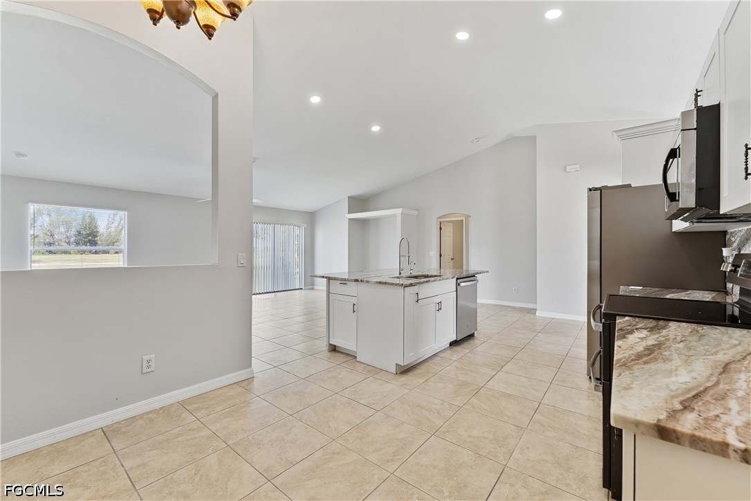 1240 NW 22nd PL