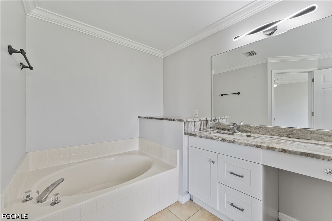 1240 NW 22nd PL