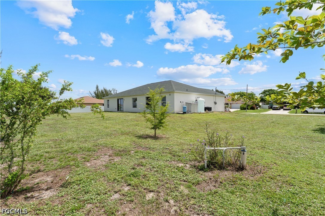 1240 NW 22nd PL