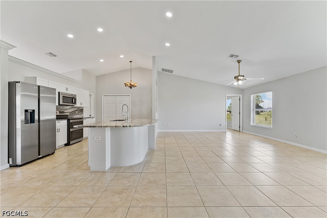 1240 NW 22nd PL