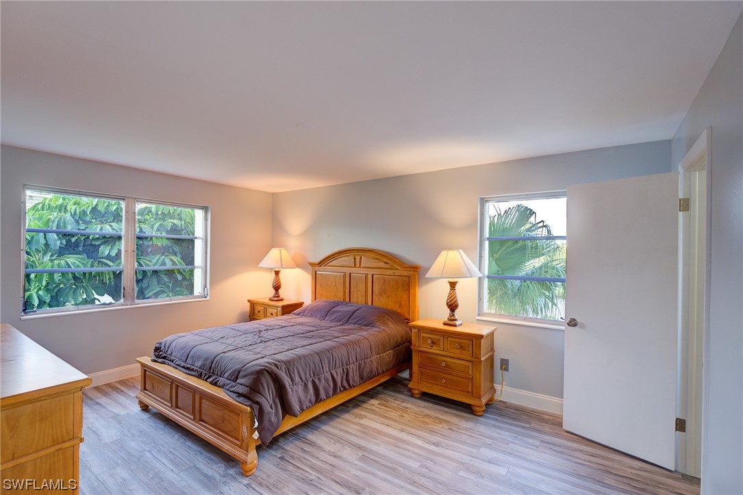 4840 Golf Club CT 8