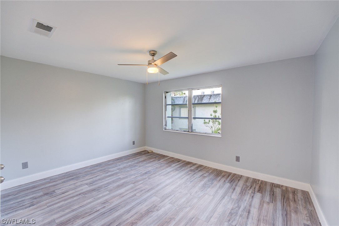 4840 Golf Club CT 8