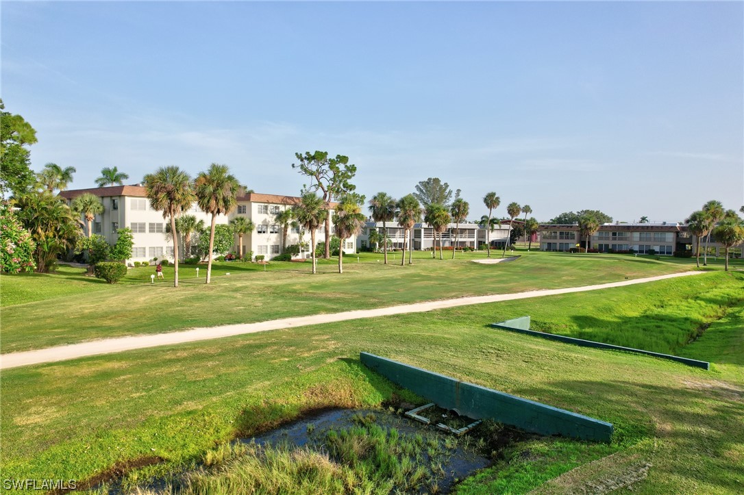 4840 Golf Club CT 8