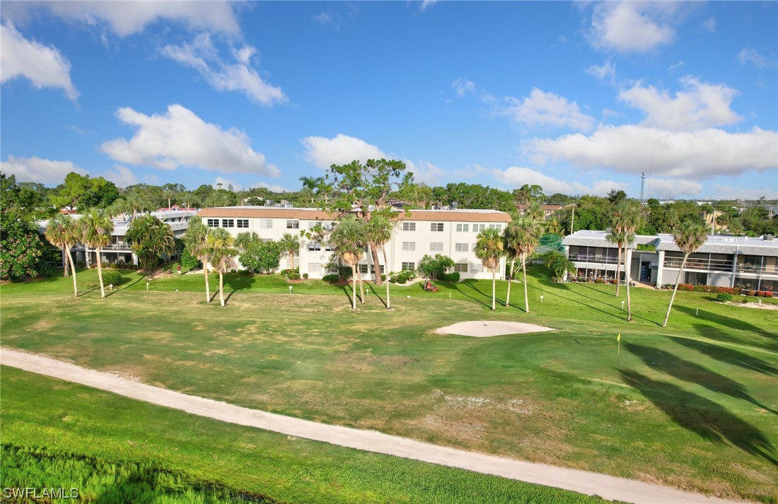 4840 Golf Club CT 8