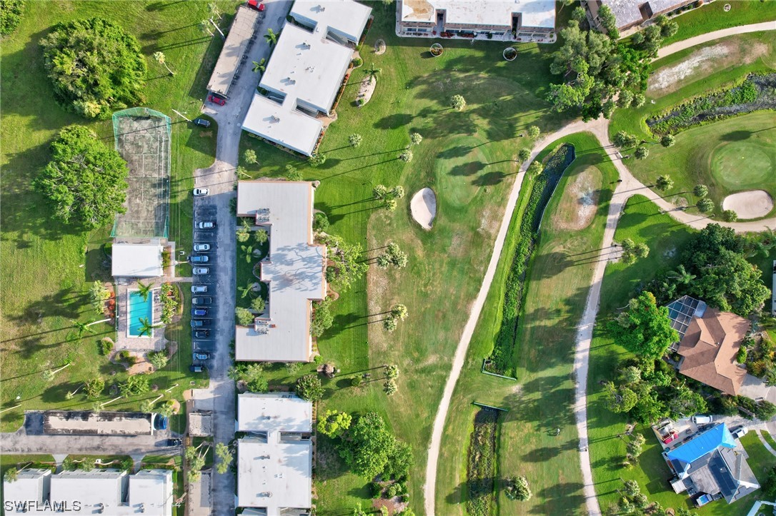 4840 Golf Club CT 8