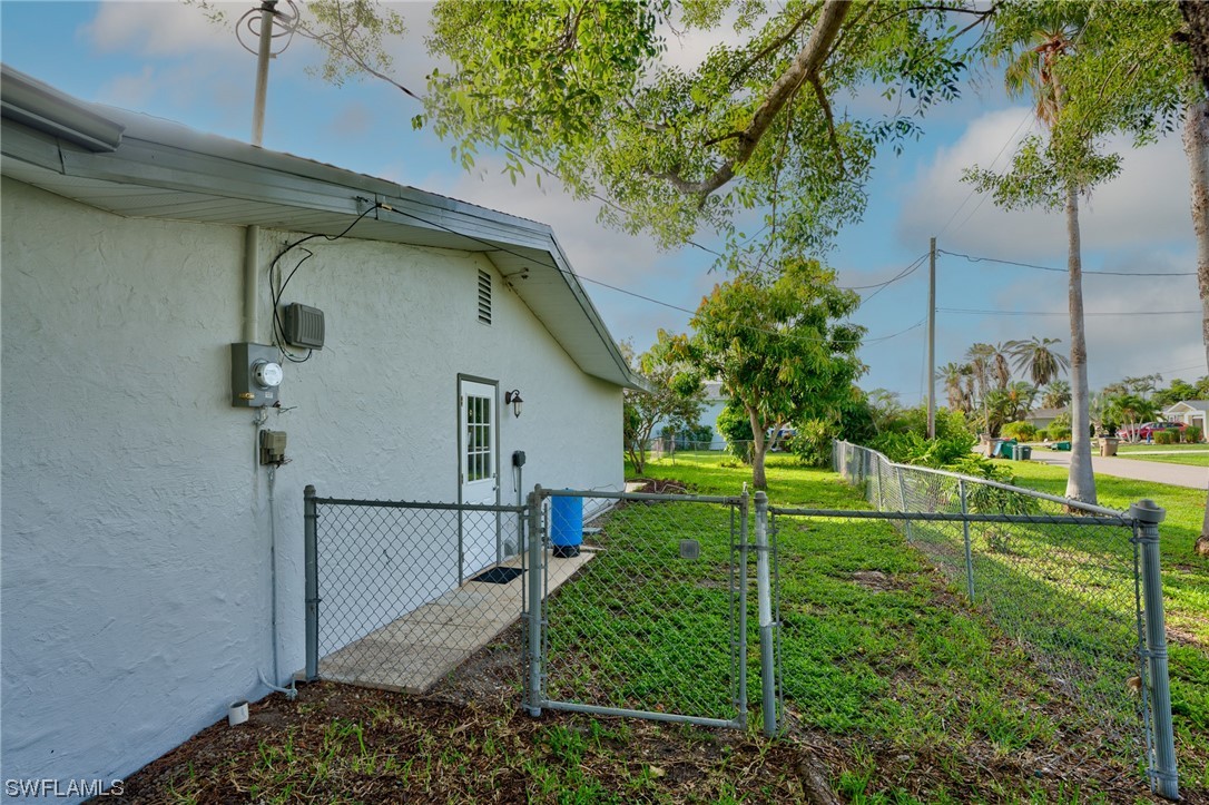 4033 Country Club BLVD