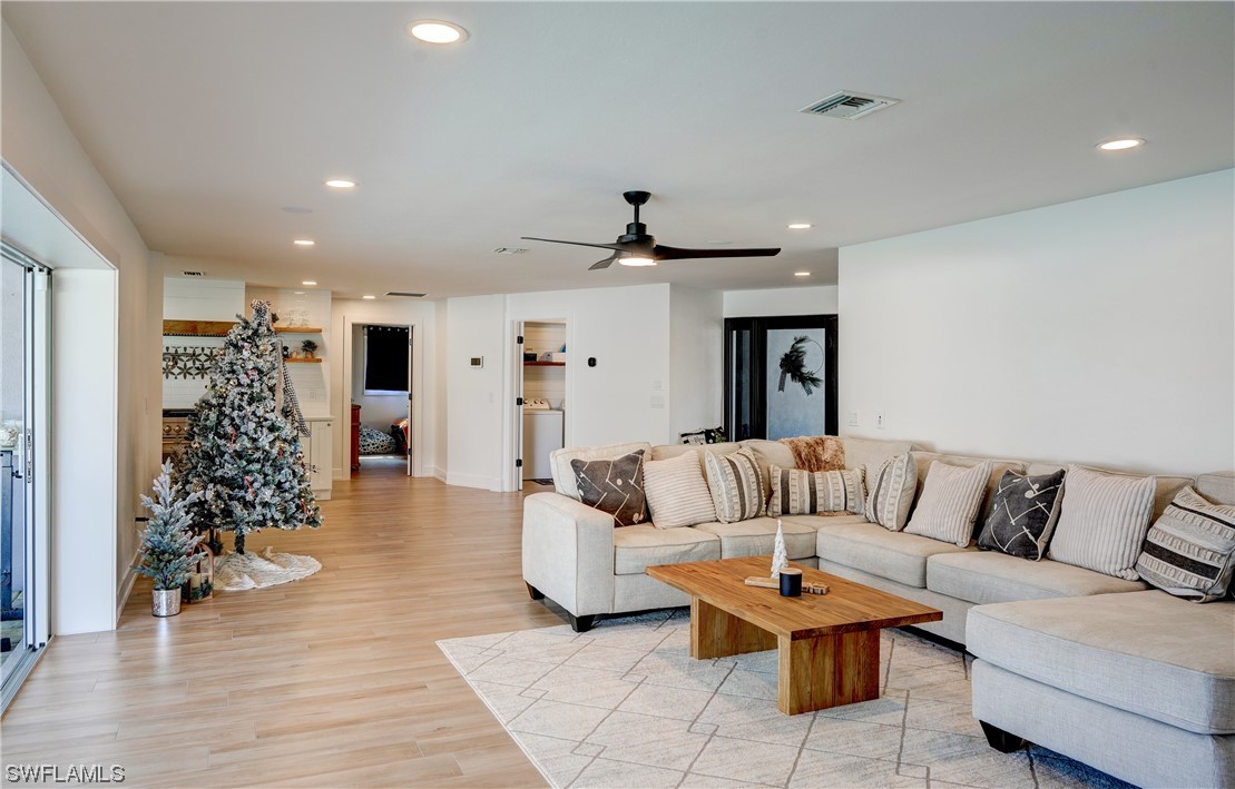 4310 Perth CT