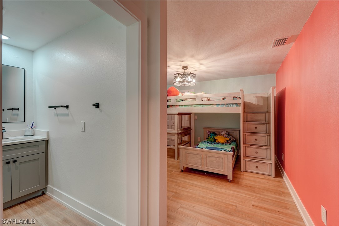 4310 Perth CT