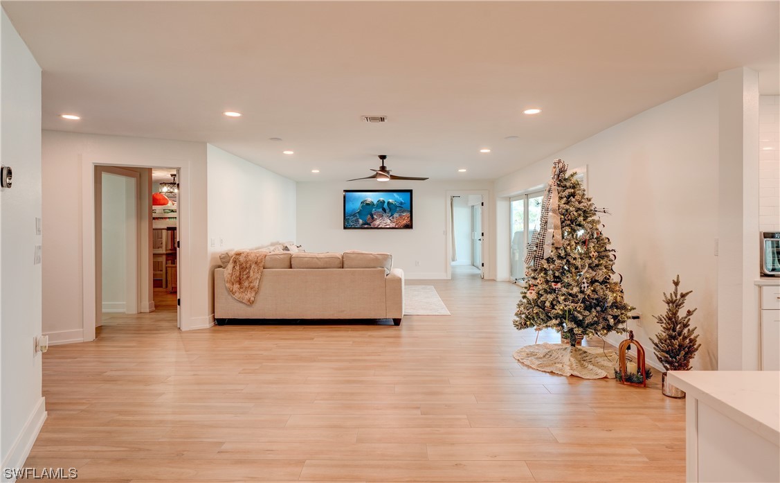 4310 Perth CT