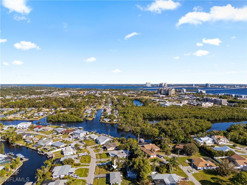 475 Grenier DR
