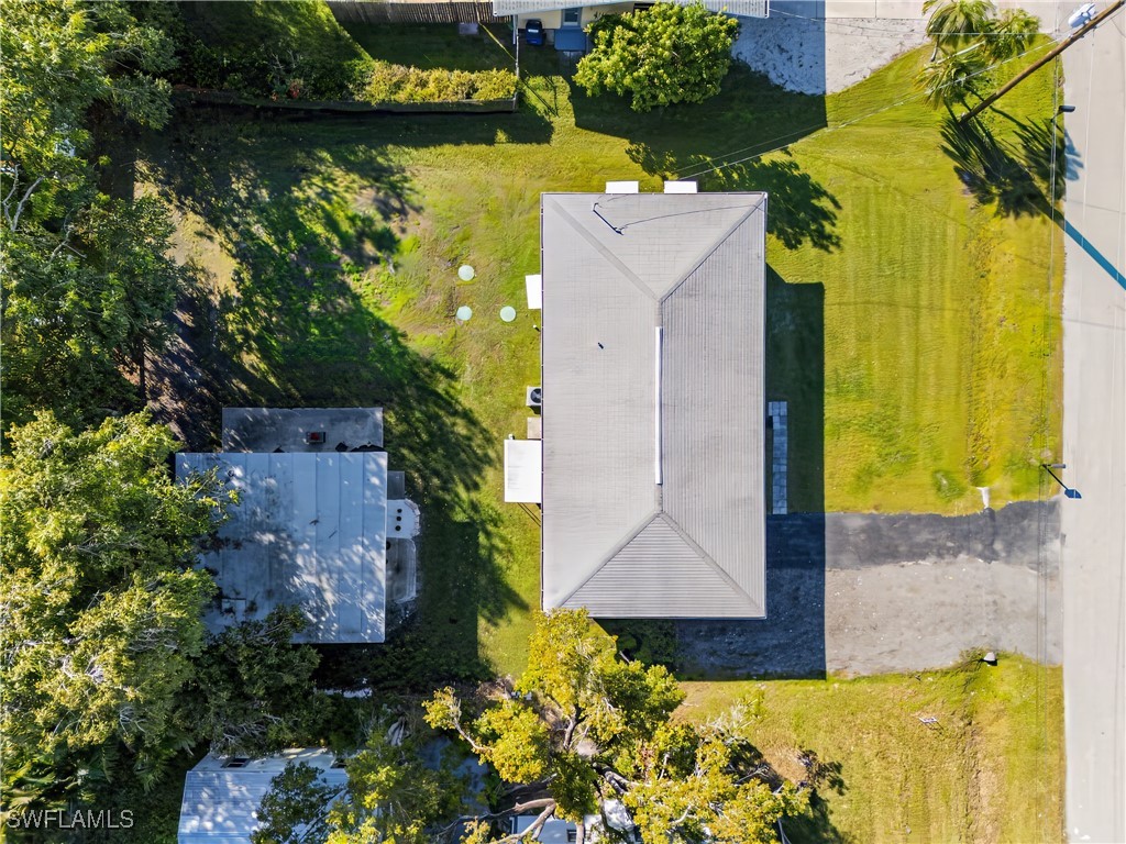 475 Grenier DR