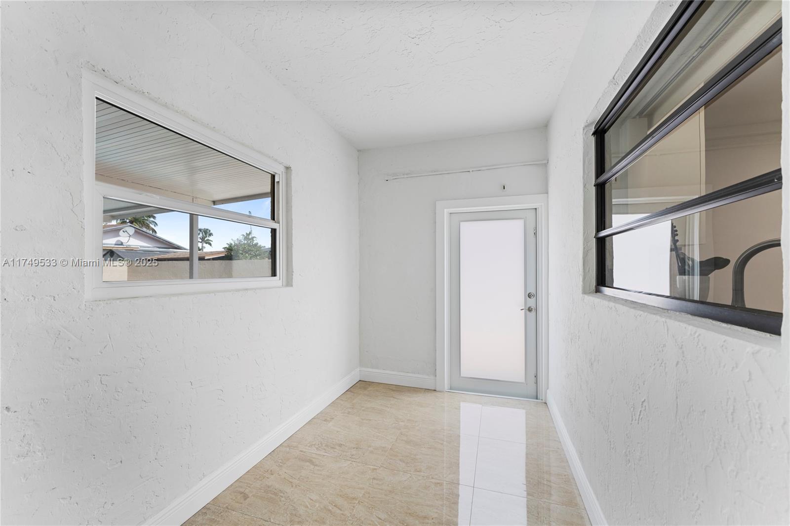 13211 SW 38th Ter