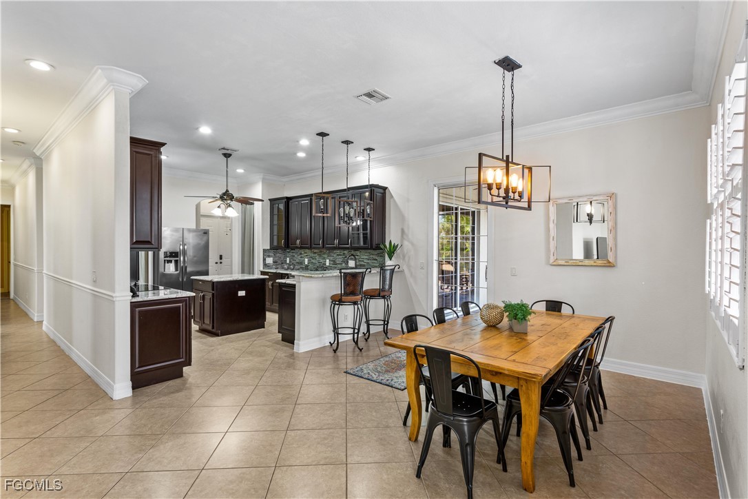 928 SW 36th TER
