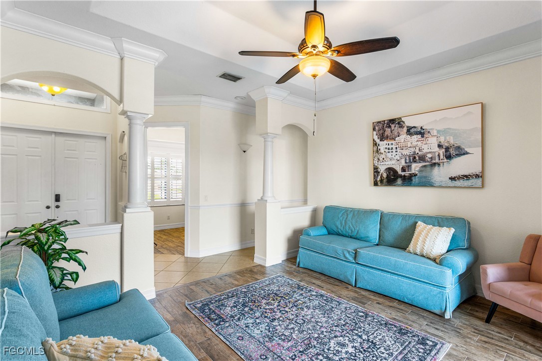928 SW 36th TER
