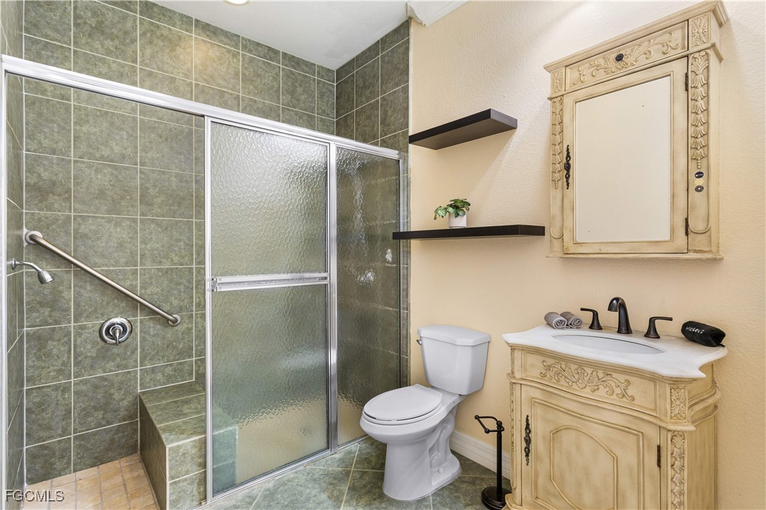 928 SW 36th TER