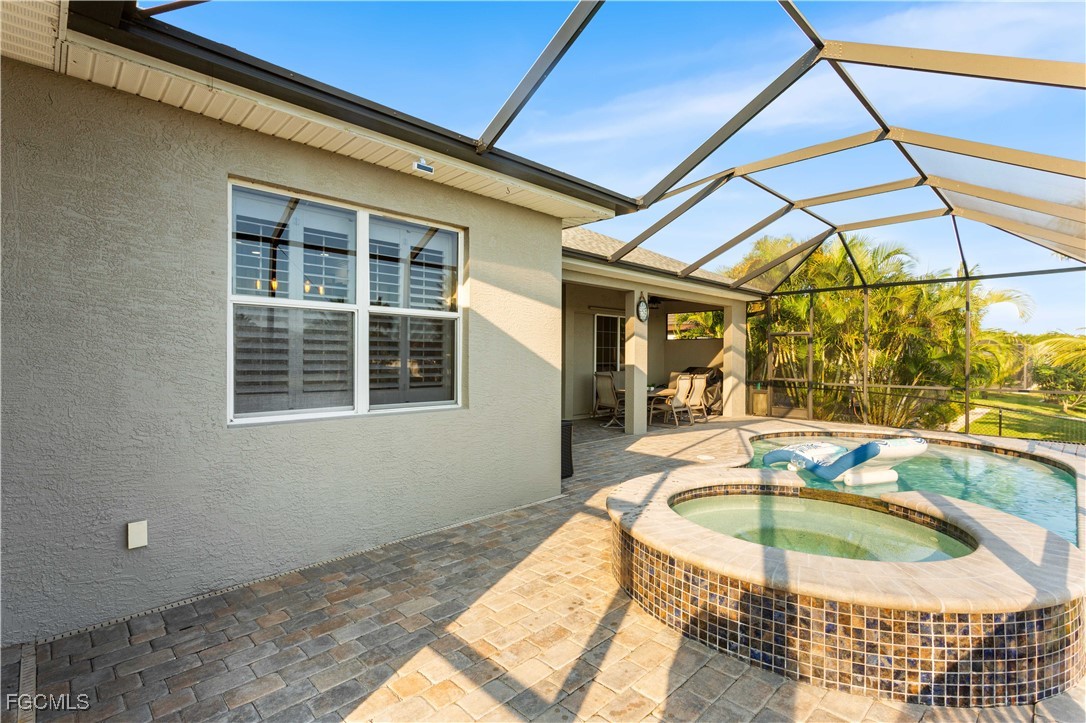 928 SW 36th TER