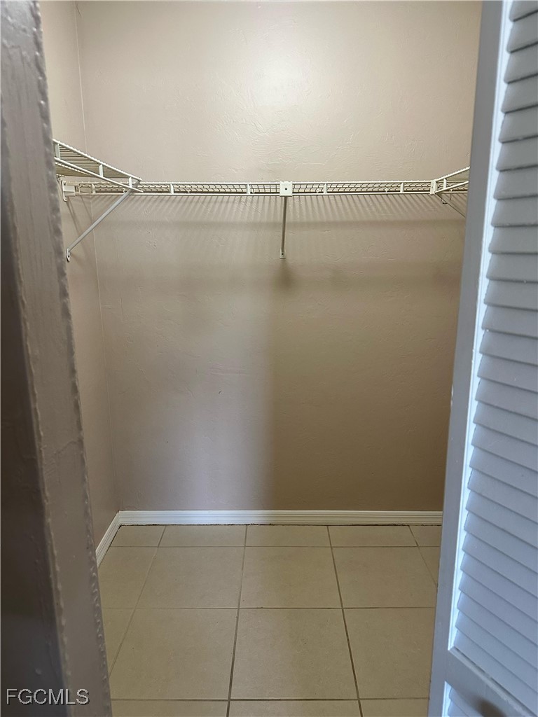 1025 SE 24th AVE 1