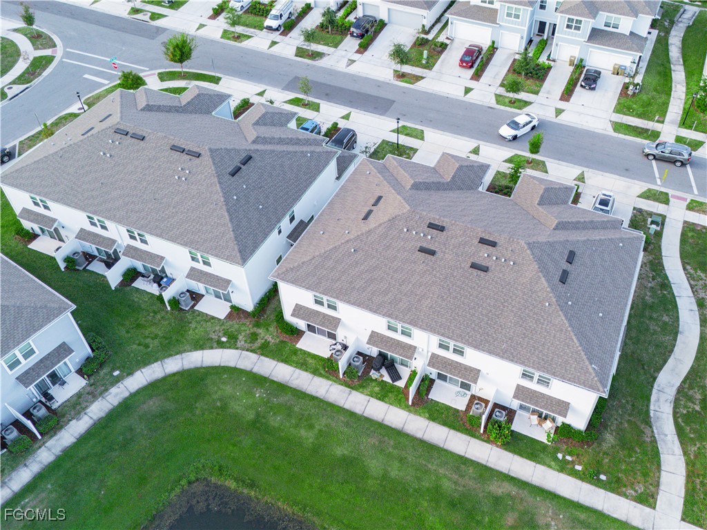 4580 Sparkling Shell AVE