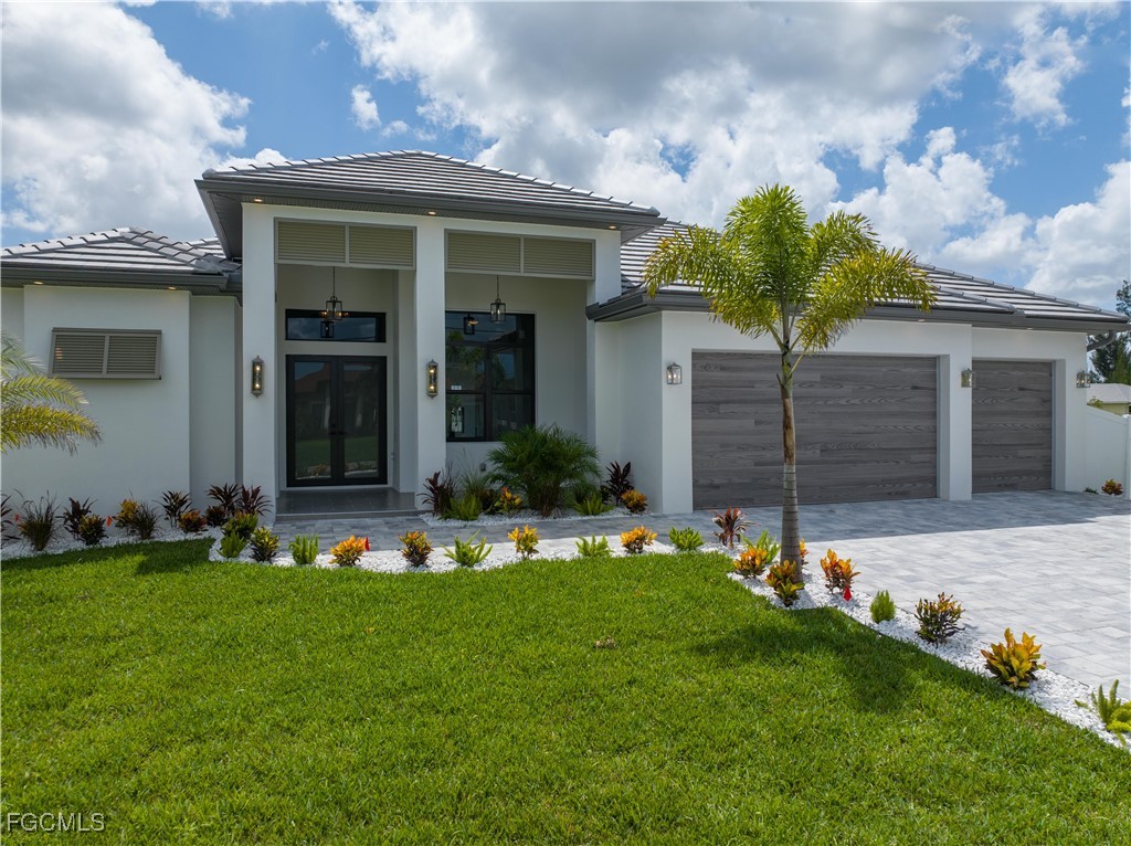 109 NW 35th PL