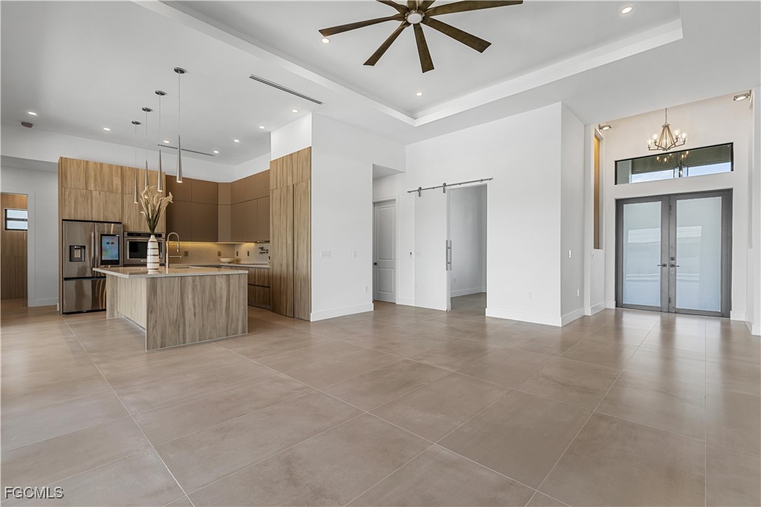 109 NW 35th PL