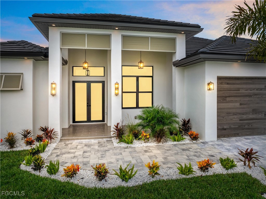 109 NW 35th PL