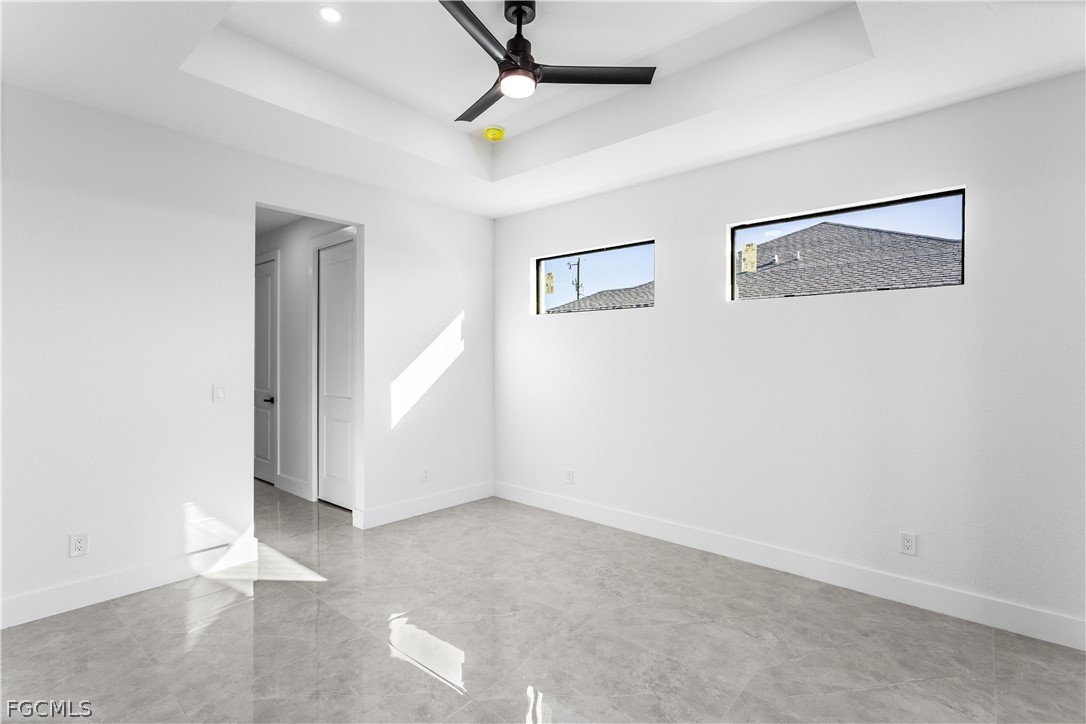 3318 NE 13th PL